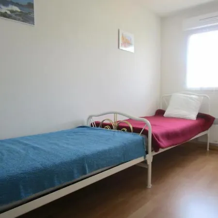 A : Port, Plages Et Commerces A Pied, Terrasse Et Parking Prive - Fr-1-239-453 Lejlighed *